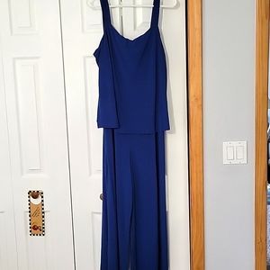Attitudes by Renee wide leg crop jumpsuit with an attached overlay size large